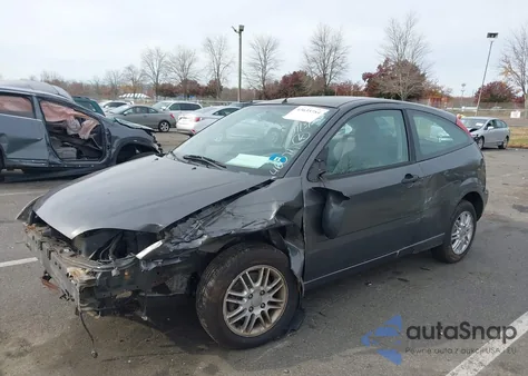 2005 Ford Focus Zx3 from USA, damaged, VIN 3FAFP31N75R146071